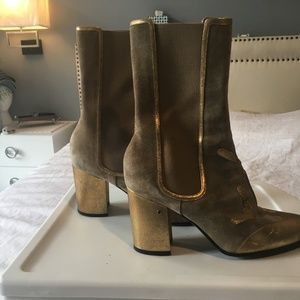 Hermes Semelle Cuir  for Hermès tan suede boot with gold